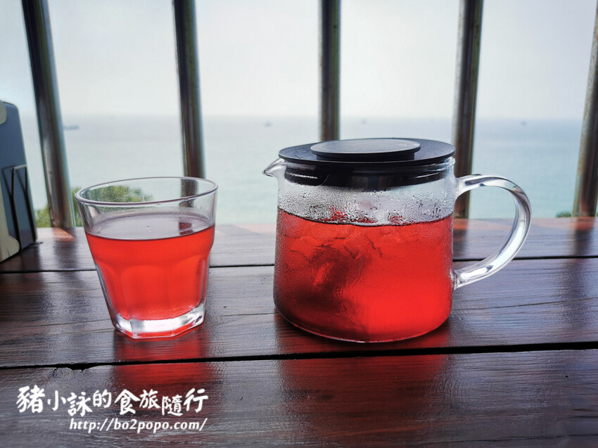 高雄。鼓山》西子灣大碗公。海岸咖啡(西子灣看海景)