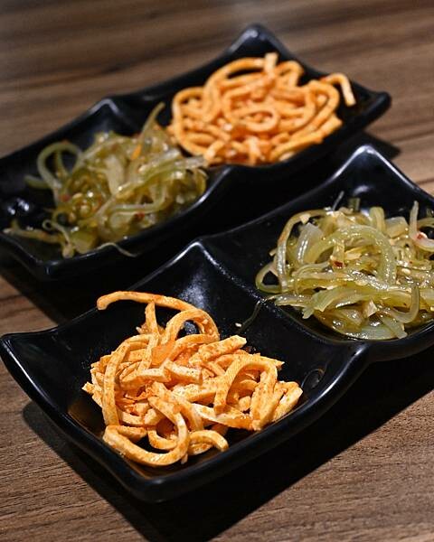 朝月冷麵王韓式料理|鼓山區美食|夏天不可不吃的韓式冷麵|豬骨湯也必來上一碗