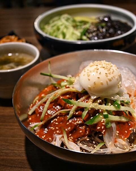 朝月冷麵王韓式料理|鼓山區美食|夏天不可不吃的韓式冷麵|豬骨湯也必來上一碗