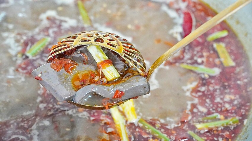 LINE_ALBUM_川麵道雙十店 二傻夫婦_221231_14