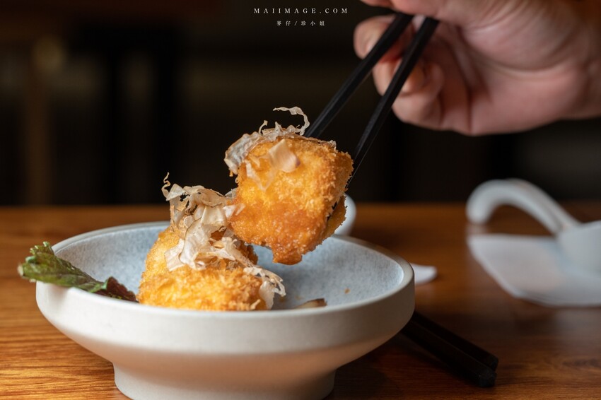 台北餐酒｜休憩拉麵酒吧～2023最新特色酒吧，營業到凌晨三點夜貓族宵夜福音、捷運國父紀念館站美食、東區宵