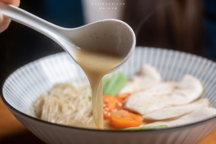 台北餐酒｜休憩拉麵酒吧～2023最新特色酒吧，營業到凌晨三點夜貓族宵夜福音、捷運國父紀念館站美食、東區宵