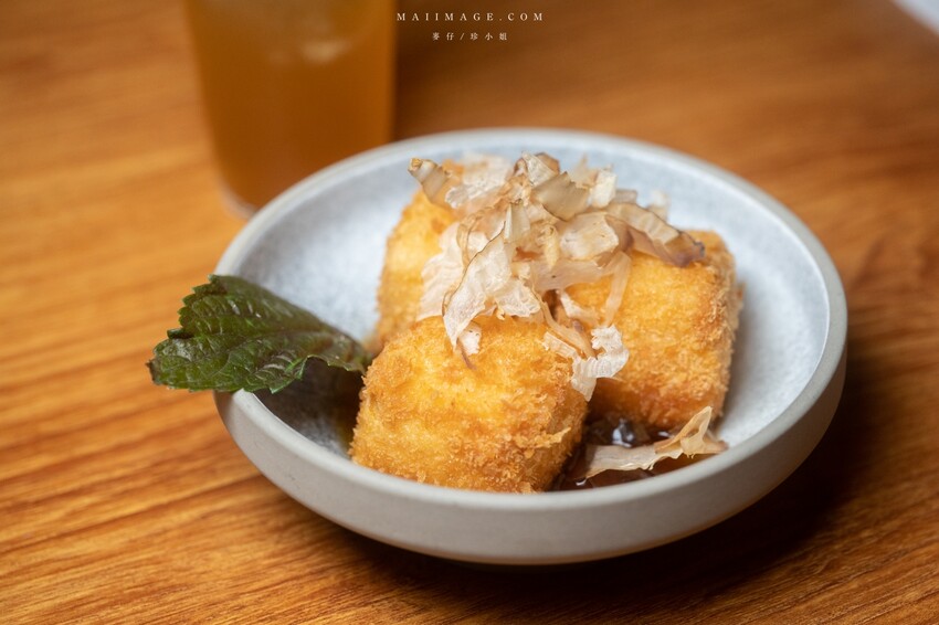 台北餐酒｜休憩拉麵酒吧～2023最新特色酒吧，營業到凌晨三點夜貓族宵夜福音、捷運國父紀念館站美食、東區宵