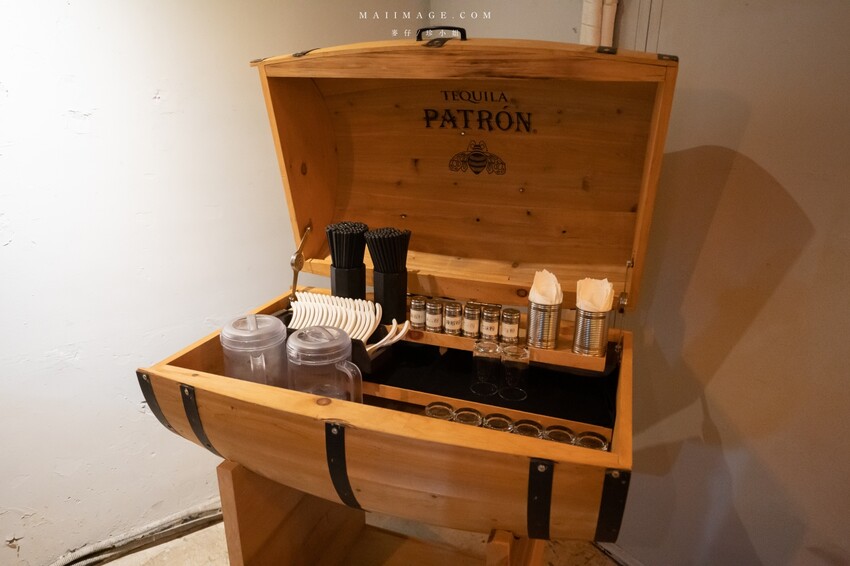 台北餐酒｜休憩拉麵酒吧～2023最新特色酒吧，營業到凌晨三點夜貓族宵夜福音、捷運國父紀念館站美食、東區宵