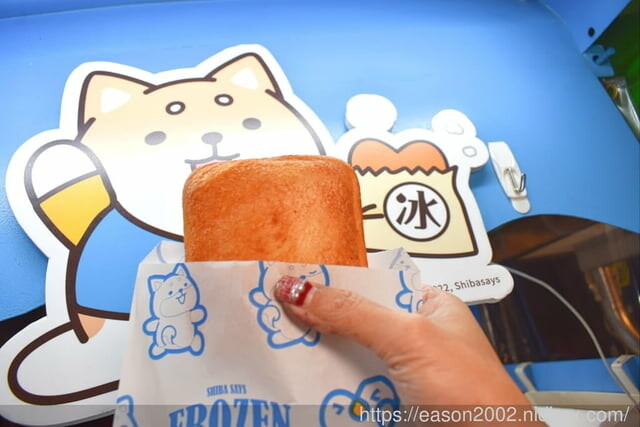 樂華夜市銅板美食。FrozenHeart凍心炸冰淇淋 (樂華夜市店) ，用炸的冰淇淋，外酥內冰，好過癮！！！