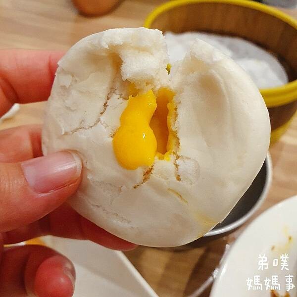【高雄‧鳳山/三民】好正點港式點心鳳山店│69元~169元的平價港點，現點現做，座位多!有特約停車場（位置少）