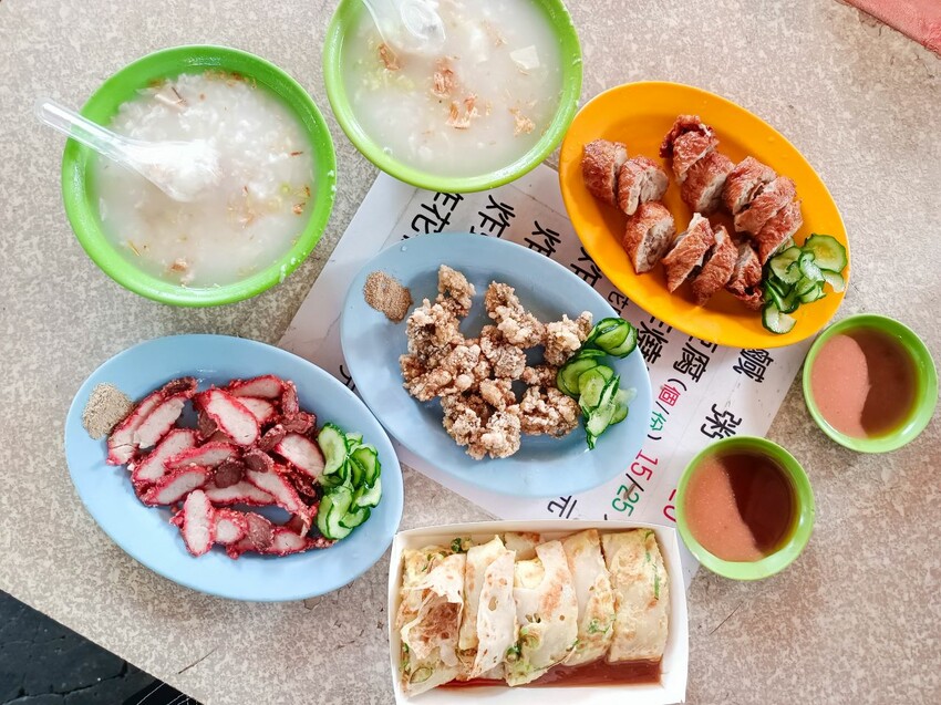 三重排隊美食之一，每日現烤出爐外酥內軟口感Q，法國麵包$25元起