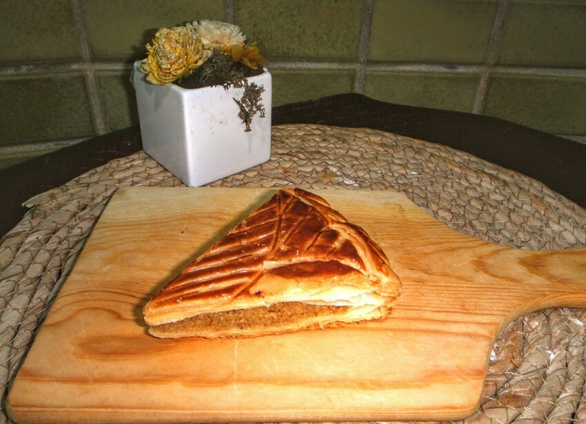 【美食】「和正農作~麵包之魂 竹圍店」春鹽可頌，竹圍麵包店推薦、淡水麵包推薦、新北麵包推薦