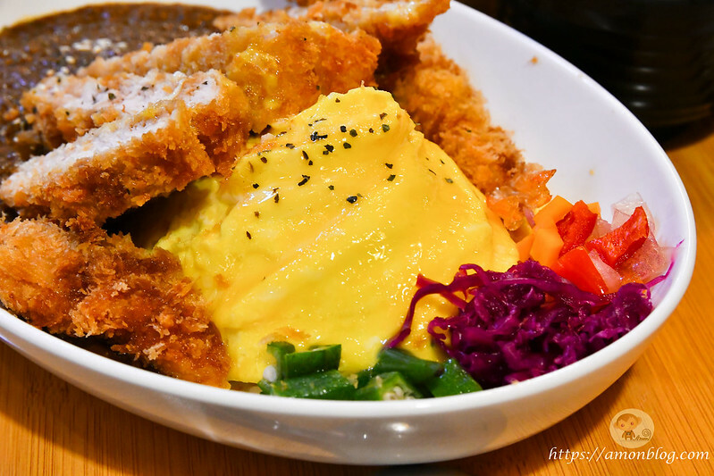 禾荳家|台中咖哩推薦，道地北海道湯咖哩和香濃熟成咖哩都很好吃