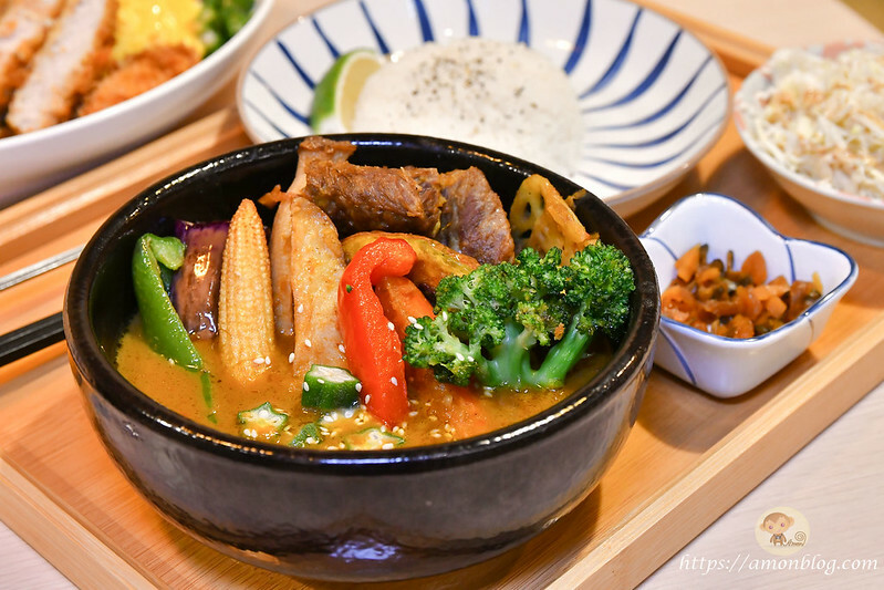 禾荳家|台中咖哩推薦，道地北海道湯咖哩和香濃熟成咖哩都很好吃