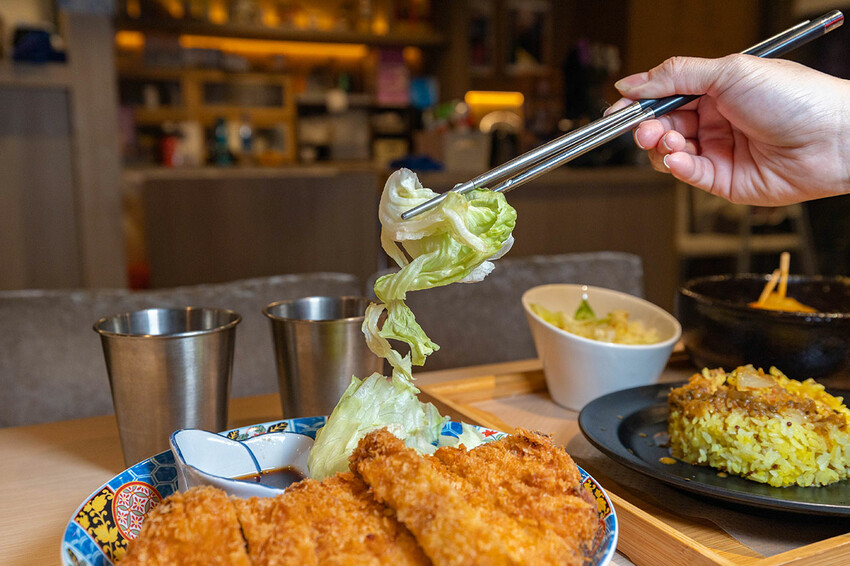 禾荳家-北海道湯咖哩專賣店｜台中大里美食推薦