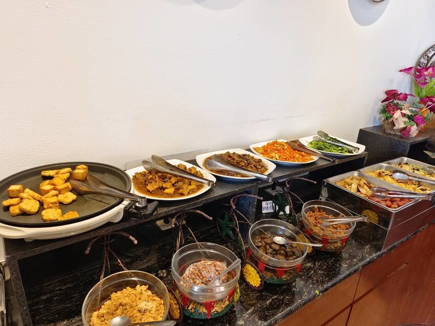 364864.jpg - 【屏東.小琉球】寵物友善住宿。地中海海景民宿。早餐吃到飽+草皮超美+無敵海景+網美泳池