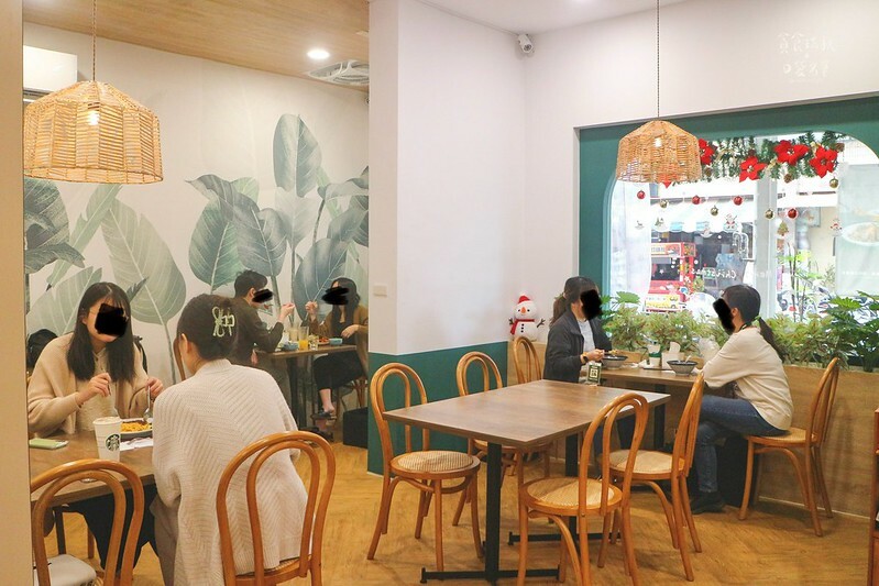 台中北區｜近中國醫創意義式料理，巫毒海鮮墨魚義大利麵美味到令