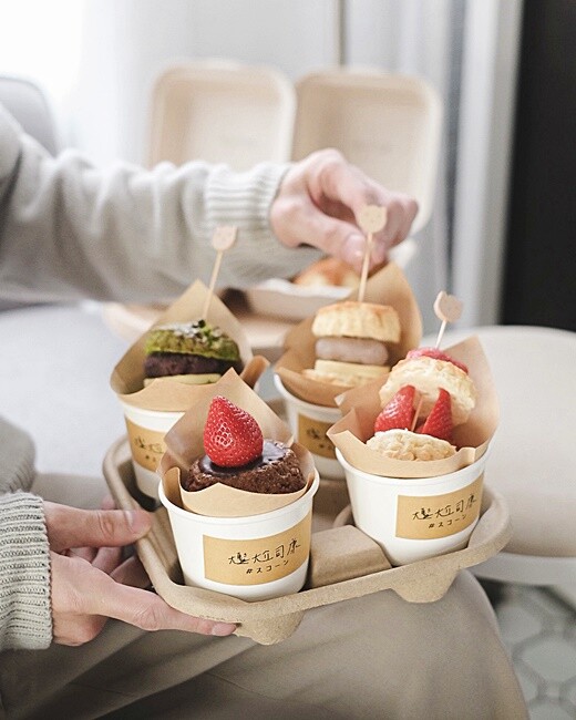 顏值爆表的司康專賣店來囉！！多種口味任你選，還有季節限定草莓系列司康讓你尷尬吃！！