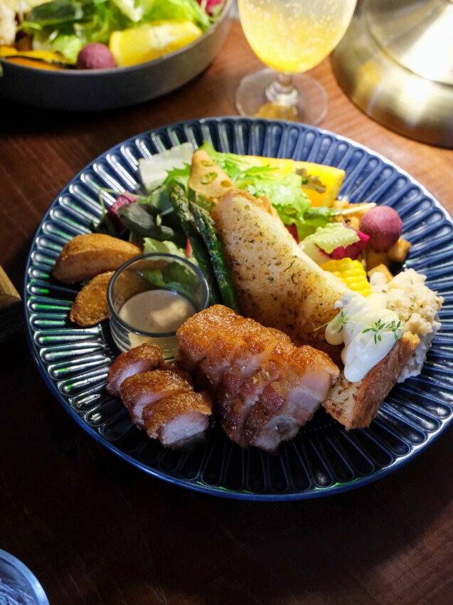 [台中西屯] Mook木可餐行｜隱身在巷弄內60年老宅｜無招牌手作早午餐店｜必點法式正統舒芙蕾｜寵物有善餐廳｜內附菜單 - 萍姐愛分享