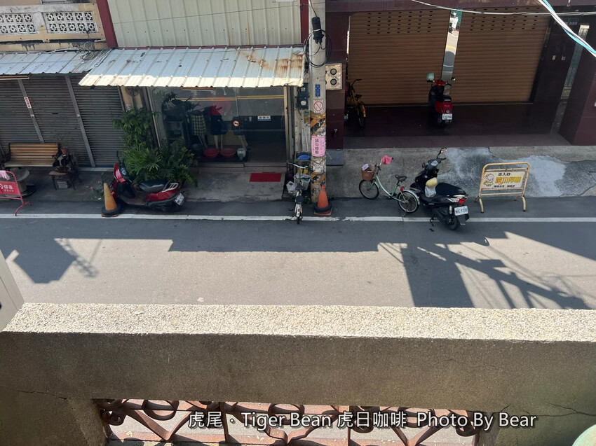 【虎尾】「虎日咖啡Tiger Bean.60年代復古懷舊風老宅咖啡(創意特調咖啡/肉桂捲/小老鼠乳酪/手作甜點)」