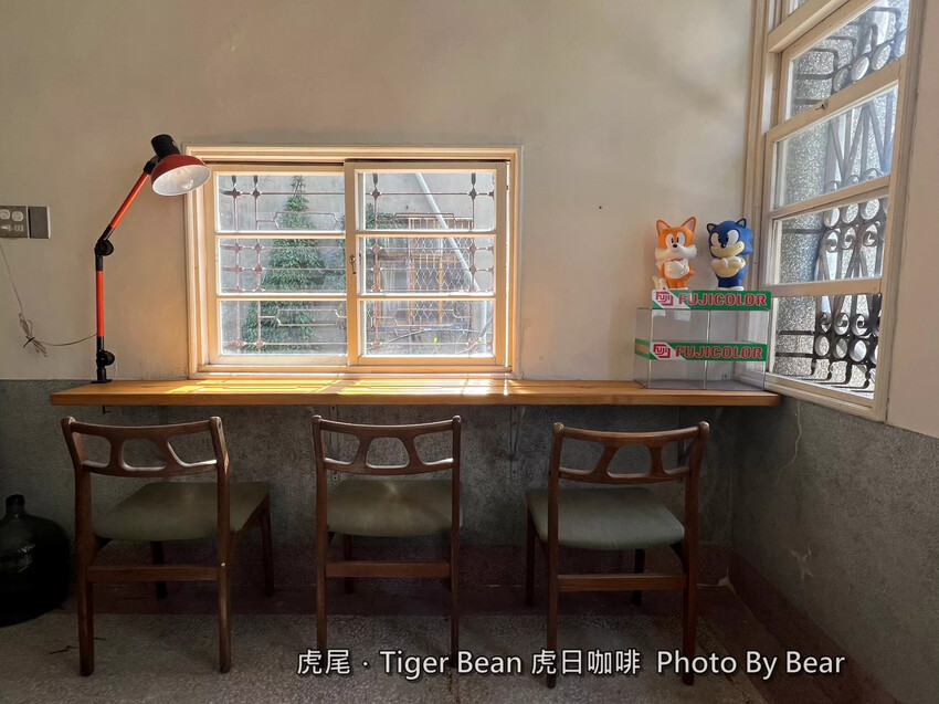 【虎尾】「虎日咖啡Tiger Bean.60年代復古懷舊風老宅咖啡(創意特調咖啡/肉桂捲/小老鼠乳酪/手作甜點)」