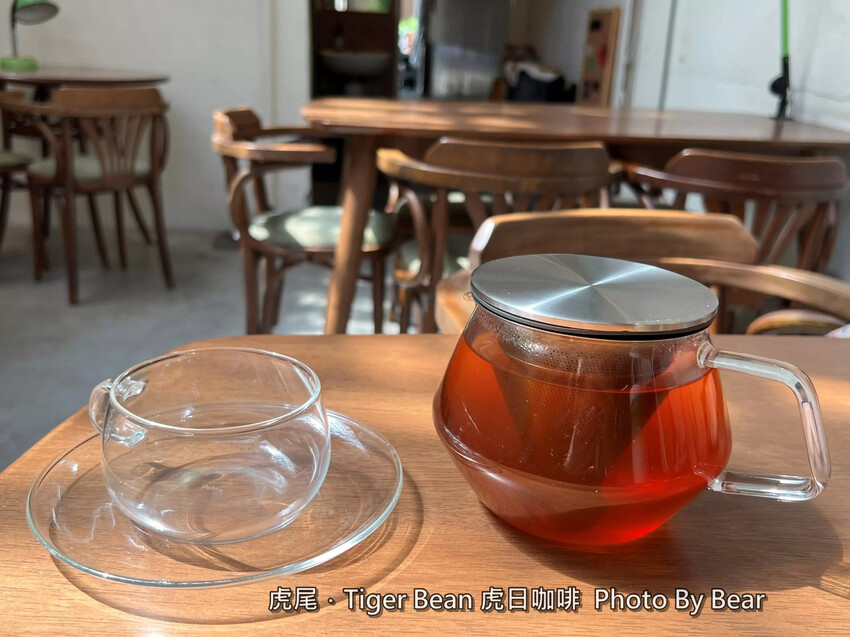 【虎尾】「虎日咖啡Tiger Bean.60年代復古懷舊風老宅咖啡(創意特調咖啡/肉桂捲/小老鼠乳酪/手作甜點)」