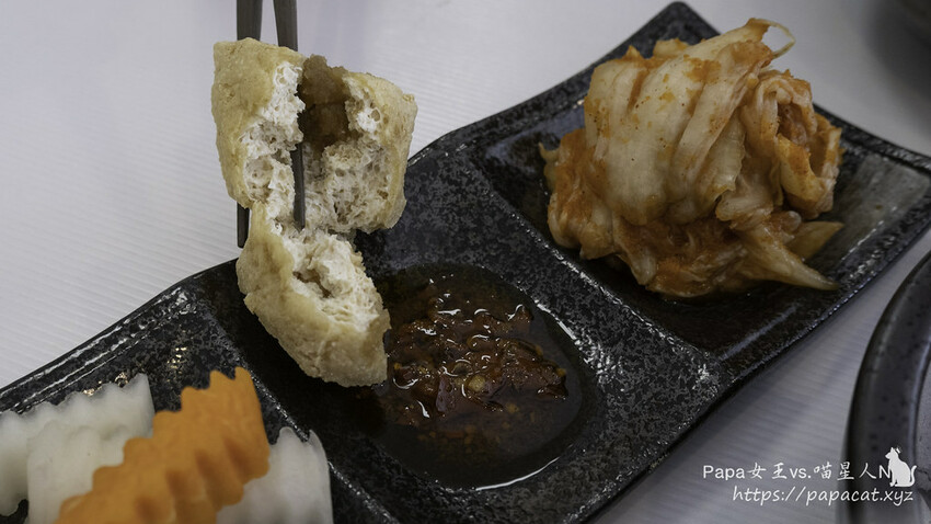 台中|素食 Shan shi 山實。蔬享.麵食.茶飲是複合式茶坊!炸臭豆腐很有儀式感的 餐點 是純素