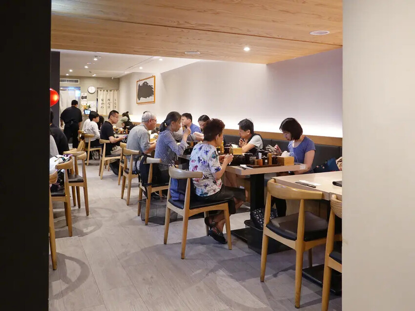 鰻魚飯控必吃！日本米其林鰻魚飯台北就有，四代目菊川必吃鰻魚三吃。
