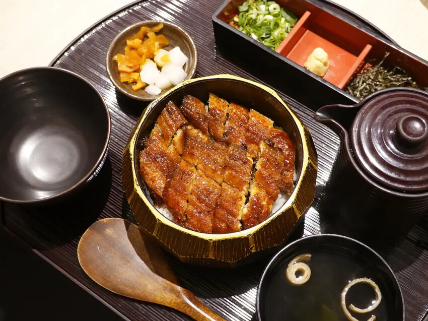 鰻魚飯控必吃！日本米其林鰻魚飯台北就有，四代目菊川必吃鰻魚三吃。