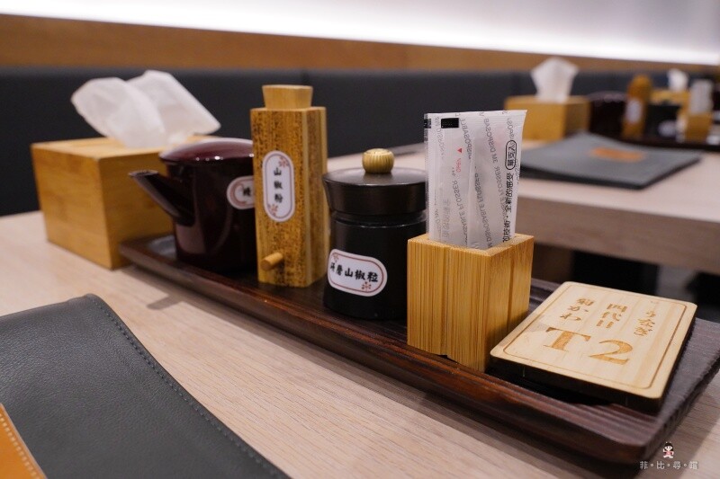 うなぎ四代目菊かわ 鰻魚飯專賣店 日本90年老店米其林餐盤推薦 正宗炭火直烤蒲燒外酥內軟 想吃不用飛日本!