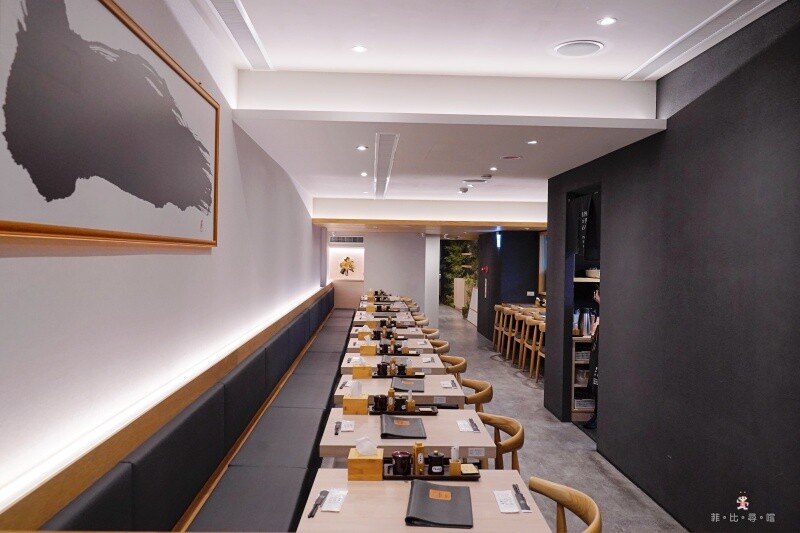 うなぎ四代目菊かわ 鰻魚飯專賣店 日本90年老店米其林餐盤推薦 正宗炭火直烤蒲燒外酥內軟 想吃不用飛日本!