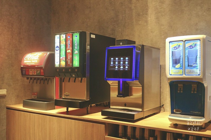 台中西屯｜一個人也能獨享美味優質燒肉，蔬菜沙拉自助吧吃到飽｜焼肉スマイル（燒肉Smile）市政店