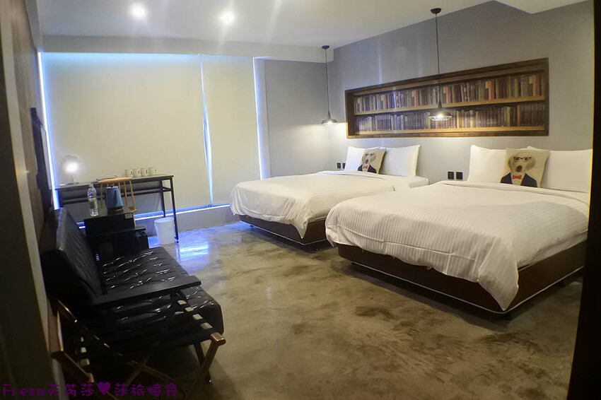 高雄飯店【夏優旅居】平價乾淨地點優！離奶茶一條街超近.享受放鬆旅行住這間│專屬停車場│大溝頂美食│鹽埕捷