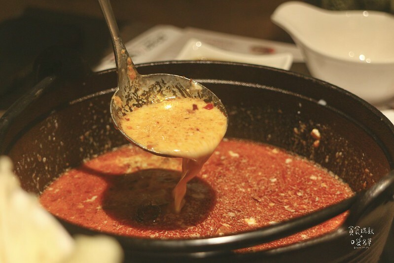 台中西區｜心目中第一名牛奶鍋台中公益路一級戰區新開幕！義式白醬湯底濃郁香醇｜加分100%浜中特選昆布鍋物-台中公益店