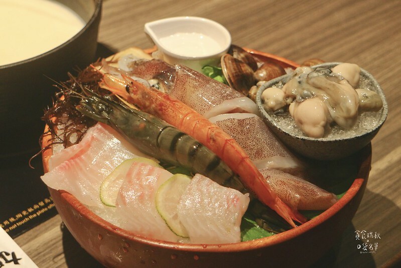 台中西區｜心目中第一名牛奶鍋台中公益路一級戰區新開幕！義式白醬湯底濃郁香醇｜加分100%浜中特選昆布鍋物-台中公益店