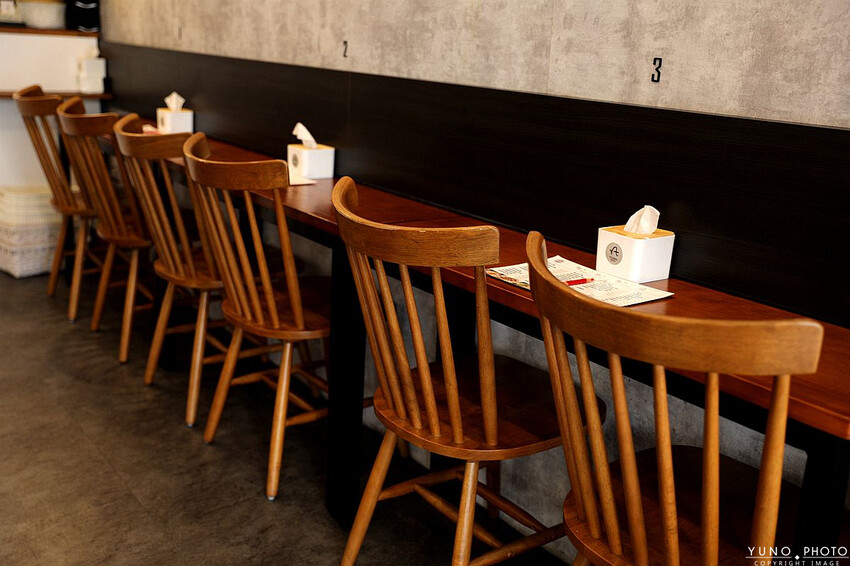 新北市永和區義匠義式湯麵，超爆料義大利麵推薦 超豐盛海鮮一次滿足。在地人激推好吃義大利麵料理 義大利麵新創湯麵吃法