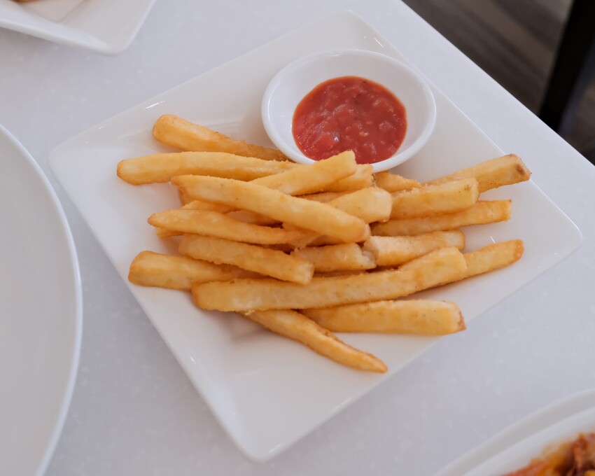 【新北蘆洲美食】義窩瘋~蘆洲平價義大利麵~義大利麵料多實在、口味豐富~九芎街平價美食推薦~