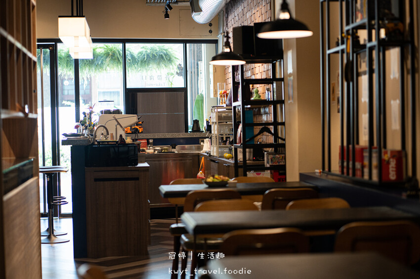 安平咖啡廳推薦-秤秤咖啡二手選物店-台南二手選物店推薦-安平蛋糕甜點推薦-安平早午餐推薦-13.jpg