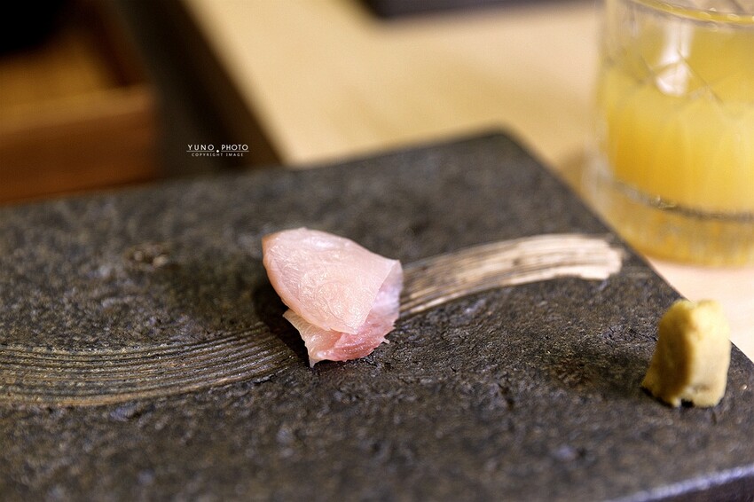 在地人才知道的巷內日料美食！限定10席 沒預約吃不到 每人1500元