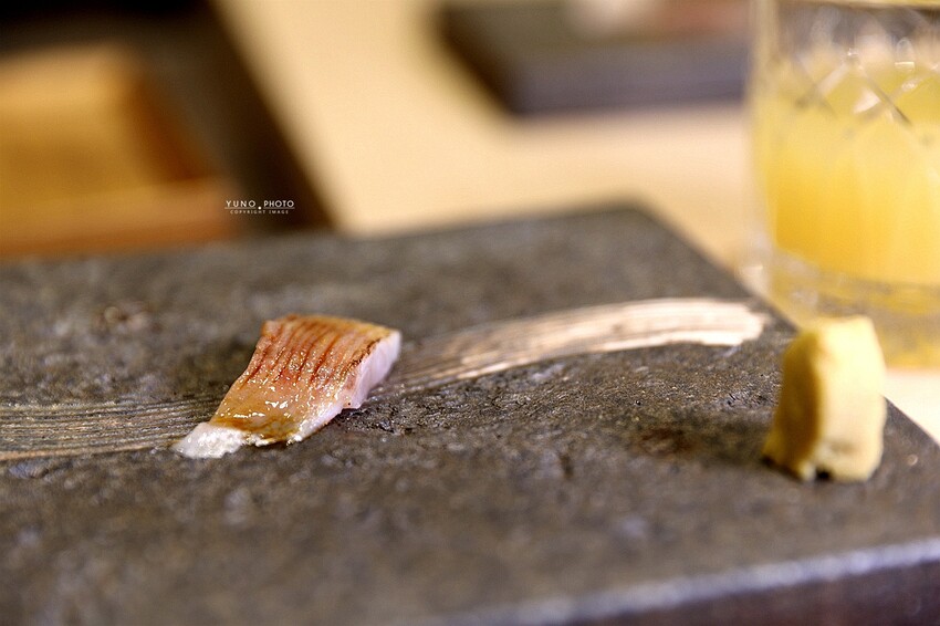 在地人才知道的巷內日料美食！限定10席 沒預約吃不到 每人1500元