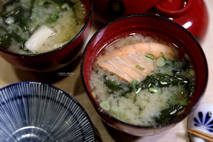 在地人才知道的巷內日料美食！限定10席 沒預約吃不到 每人1500元