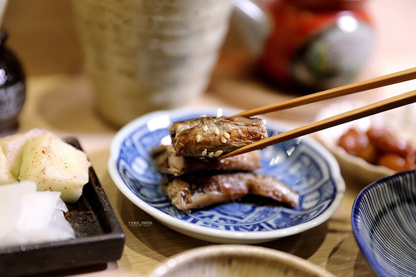 在地人才知道的巷內日料美食！限定10席 沒預約吃不到 每人1500元