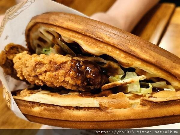 中山國中站美食/小木屋鬆餅錦州店/口味眾多又平價的美食鬆餅