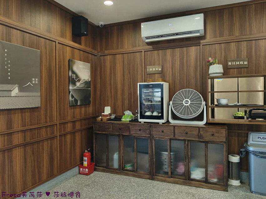 高雄市三民區高雄美食【VASO弘肉燥飯舖】文山特區超高人氣〝米其林必比登〞推薦美食.豬腿庫飯開店不到一小時就完售│澄清