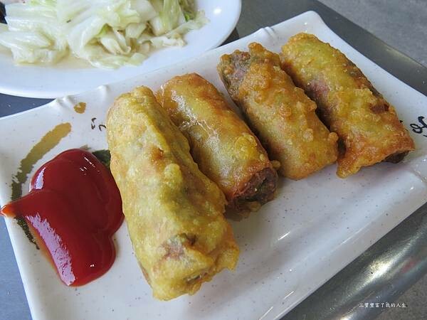 嘉義縣東石鄉嘉義美食 烤蚵吃到飽推薦【塭ㄚ烤蚵呷通海】肥美的東石鮮蚵 現做熱炒美食 還有兒童遊戲區 全家歡樂烤蚵趣