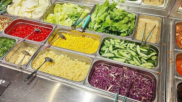 打爆豬韓式燒肉吃到飽|土城日月光CP值爆表韓式烤肉吃到飽,最低只要359元+10%