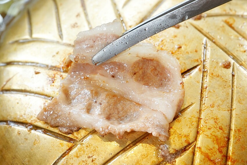 彰化縣員林市彰化員林人氣火烤兩吃,結合泰式火鍋與銅盤烤肉,老饕激推滿滿椰漿「泰式典藏椰奶鍋」!