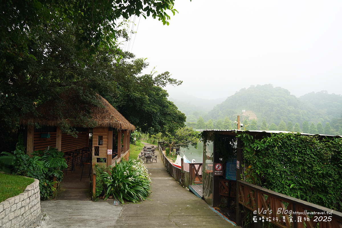 苗栗縣三義鄉【苗栗景觀餐廳】映象水岸｜峇里島風格湖畔餐廳，享受山景湖光與天鵝船的放鬆時光。苗栗景點