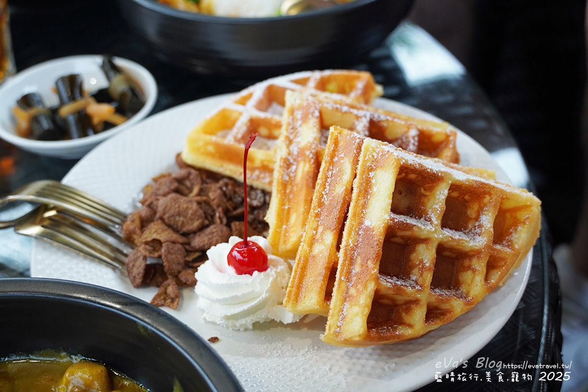 苗栗縣三義鄉【苗栗景觀餐廳】映象水岸｜峇里島風格湖畔餐廳，享受山景湖光與天鵝船的放鬆時光。苗栗景點