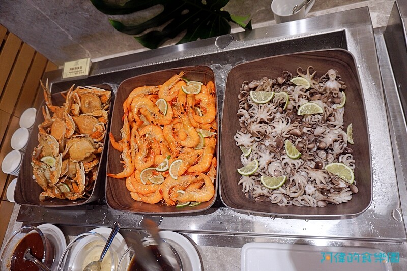 【松江南京】台北漢普頓酒店-洛可可茶苑自助餐5月底用餐享7折優惠、當日壽星5折優惠，還有精緻主餐三選一