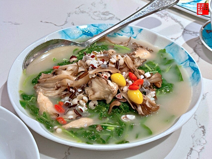 高雄市前鎮區高雄美食／洲際酒店湛露中餐廳：亞洲新灣區必訪中式料理，台灣最美的中餐廳推薦