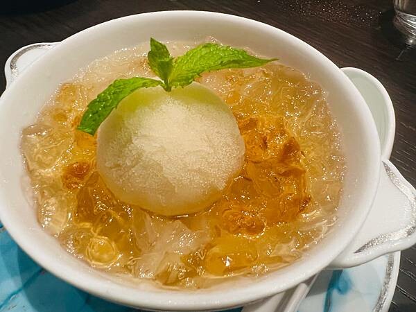 高雄洲際酒店中餐廳:湛露。宴客聚餐的好選擇。必推脆皮烤鴨 高雄洲際酒店中餐廳:湛露。宴客聚餐的好選擇。必推脆皮烤鴨