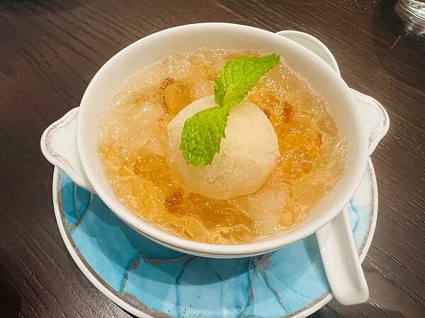 高雄洲際酒店中餐廳:湛露。宴客聚餐的好選擇。必推脆皮烤鴨 高雄洲際酒店中餐廳:湛露。宴客聚餐的好選擇。必推脆皮烤鴨