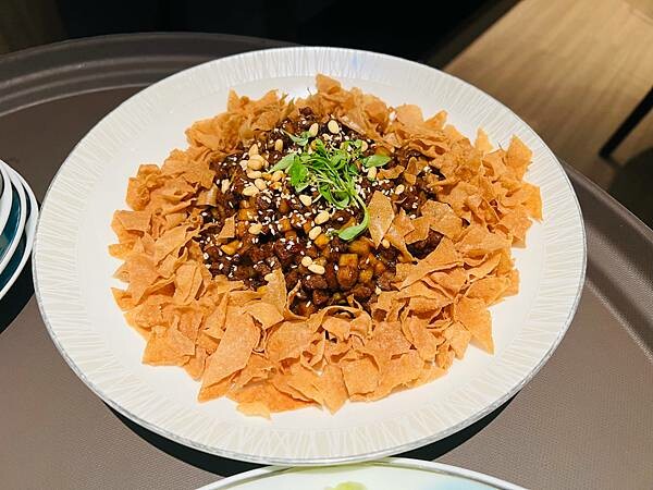 高雄洲際酒店中餐廳:湛露。宴客聚餐的好選擇。必推脆皮烤鴨 高雄洲際酒店中餐廳:湛露。宴客聚餐的好選擇。必推脆皮烤鴨